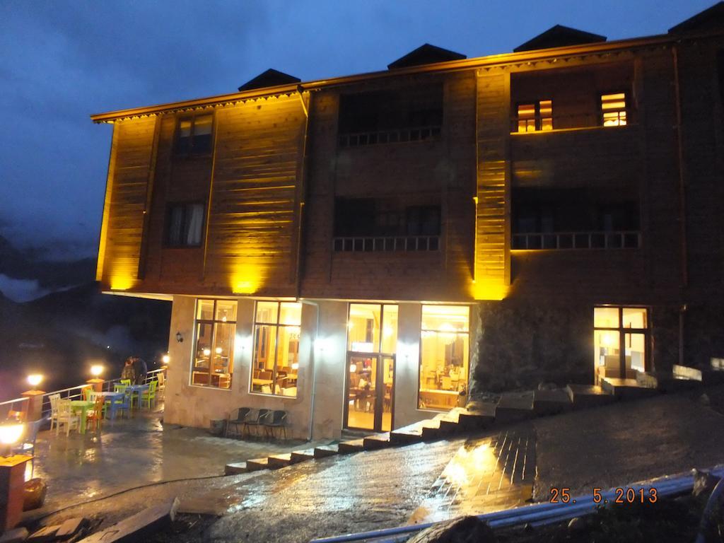 Yedigoller Hotel & Restaurant Uzungol Exterior photo