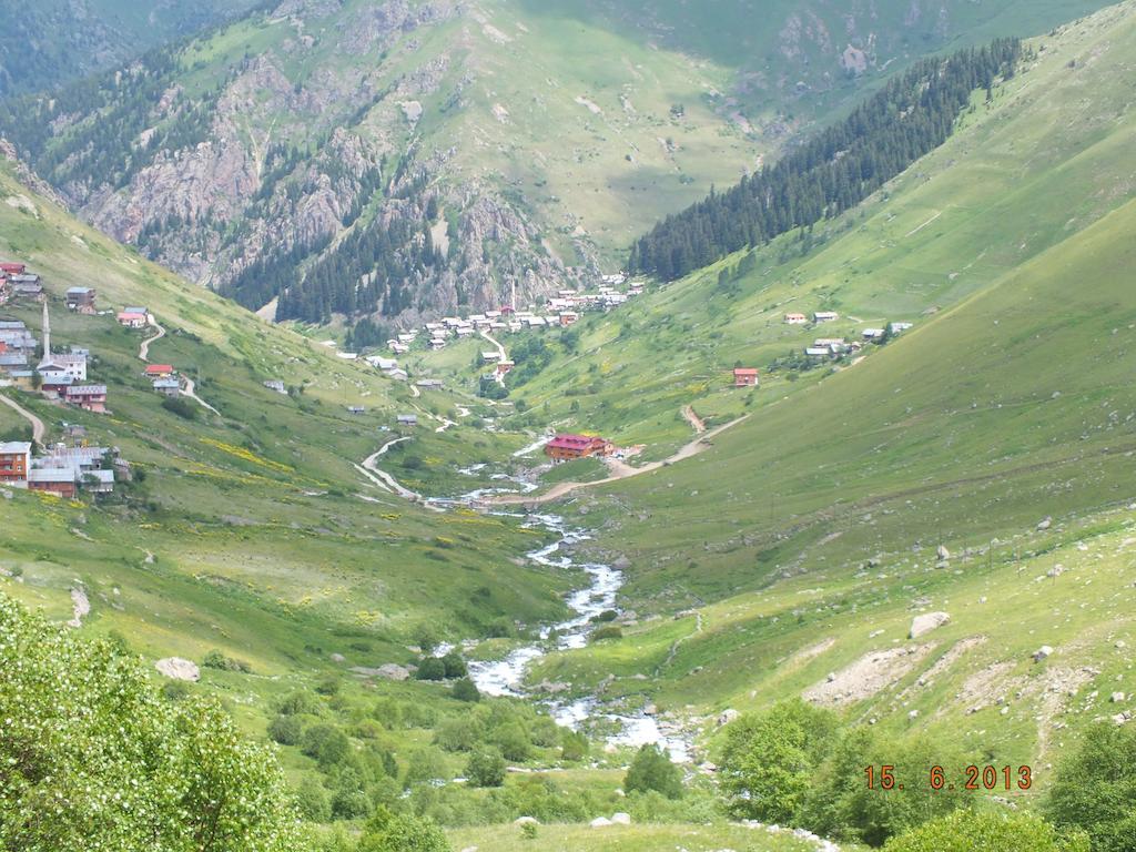 Yedigoller Hotel & Restaurant Uzungol Exterior photo